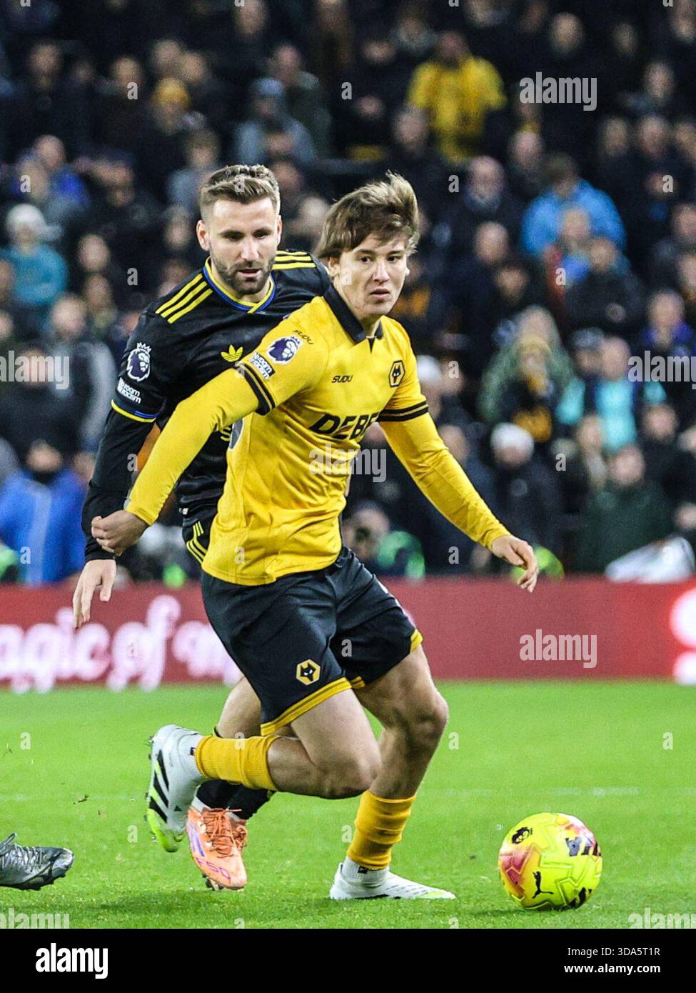 Fer Lopez (28 Wolves) on the ball during the Premier League football ...