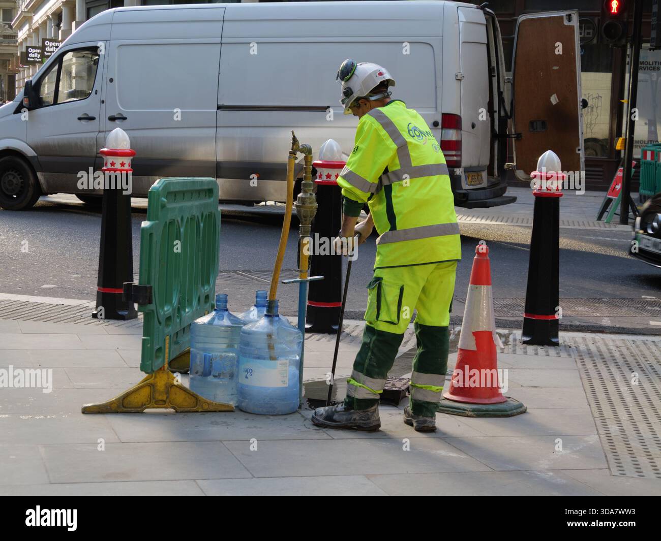 Stopcock operation hi-res stock photography and images - Alamy
