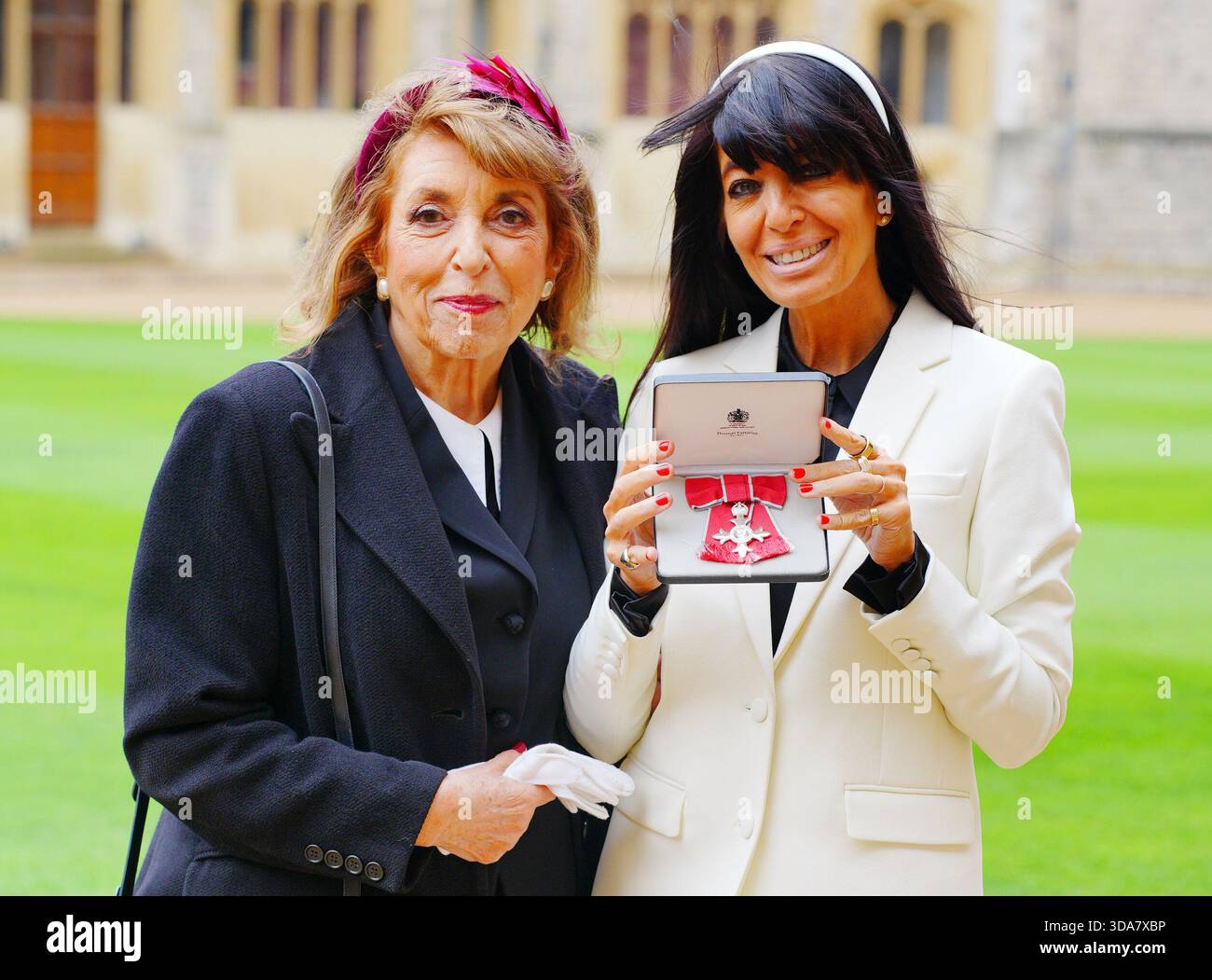 claudia-winkleman-right-with-her-mother-eve-pollard-after-being-made