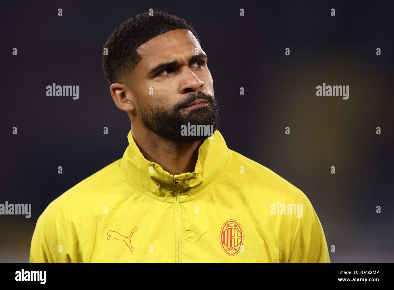 Ruben Loftus-Cheek of Ac Milan looks on during the Serie A match ...