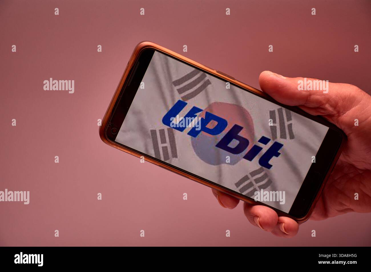 Upbit Wins Preliminary Approval for MPI-License in Singapore - DailyCoin, image size:1300x956