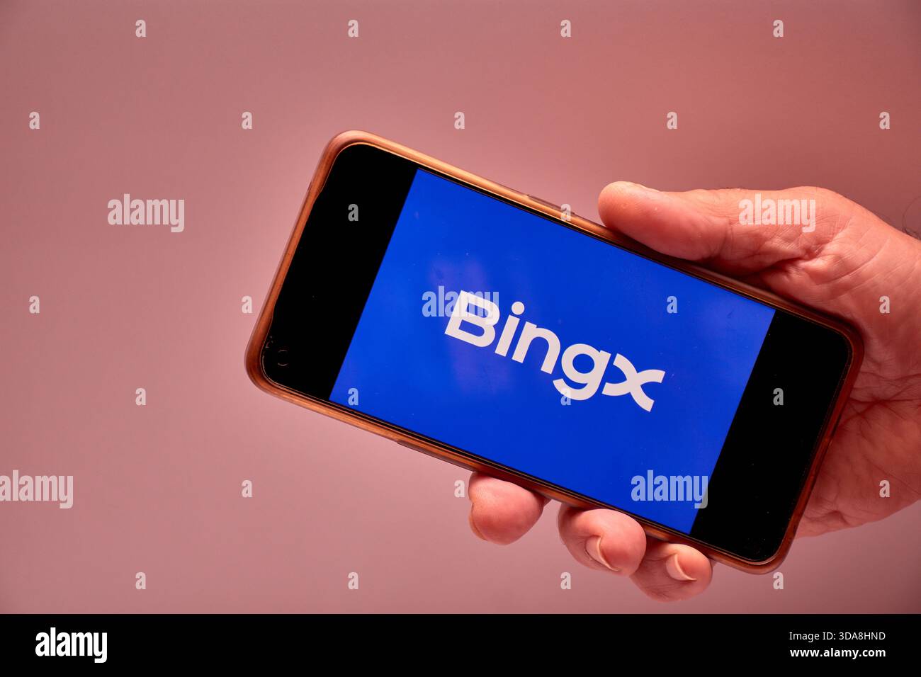 Bingx crypto hi-res stock photography and images - Alamy