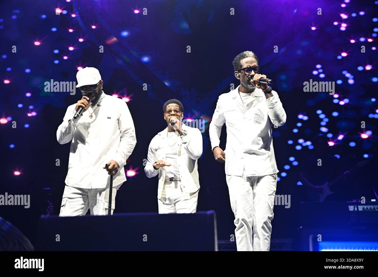 Boys II Men performing at the RNB Xmas Ball at OVO Wembley, London UK ...