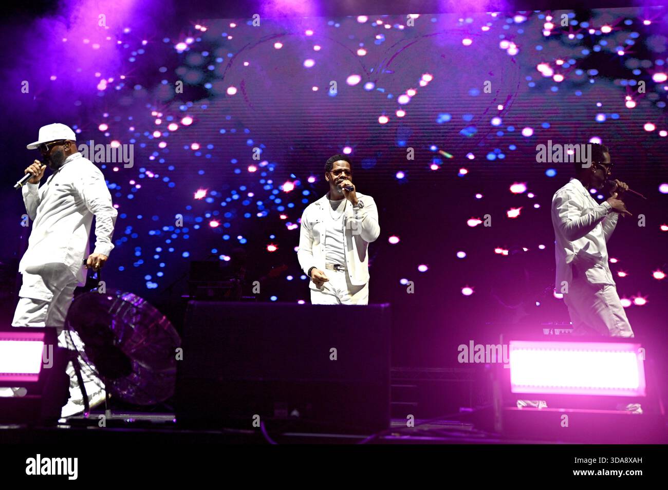 Boys II Men performing at the RNB Xmas Ball at OVO Wembley, London UK ...