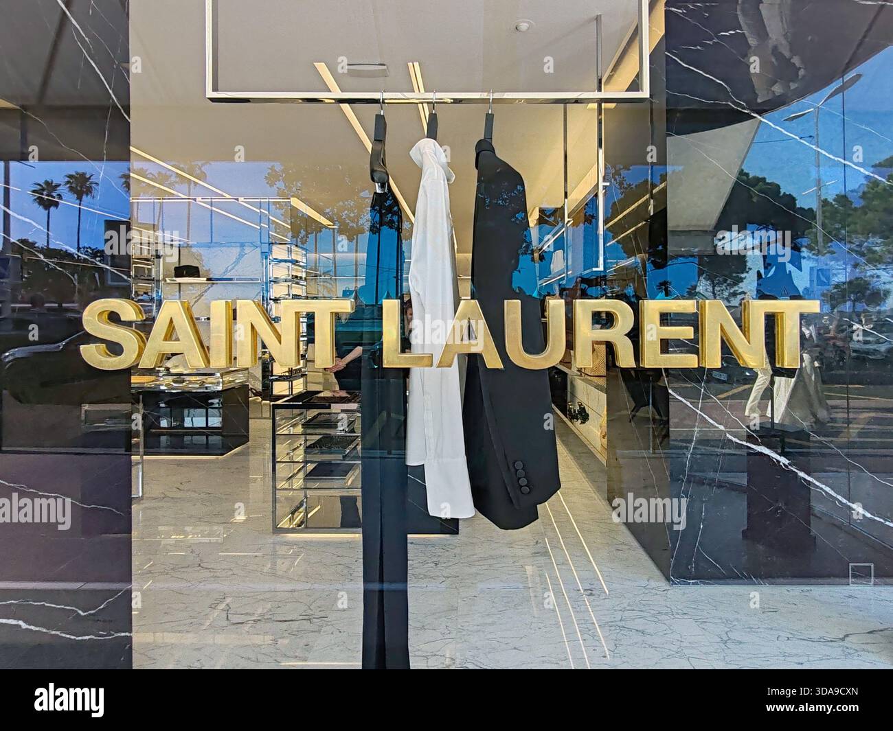 Yves saint laurent logo hi-res stock photography and images - Alamy
