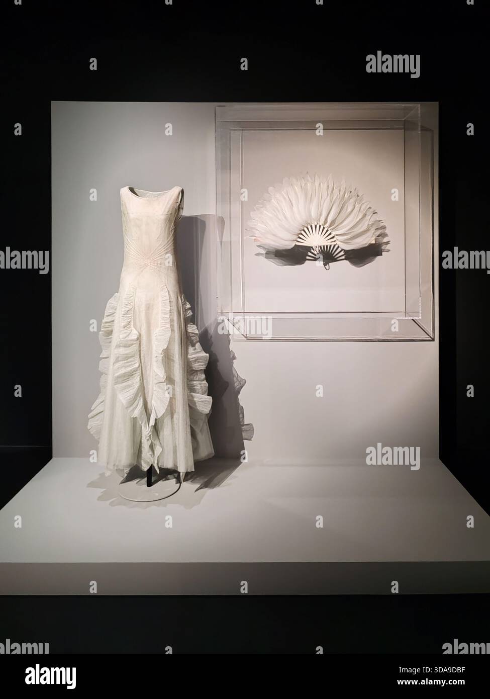Coco chanel dress hi-res stock photography and images - Alamy