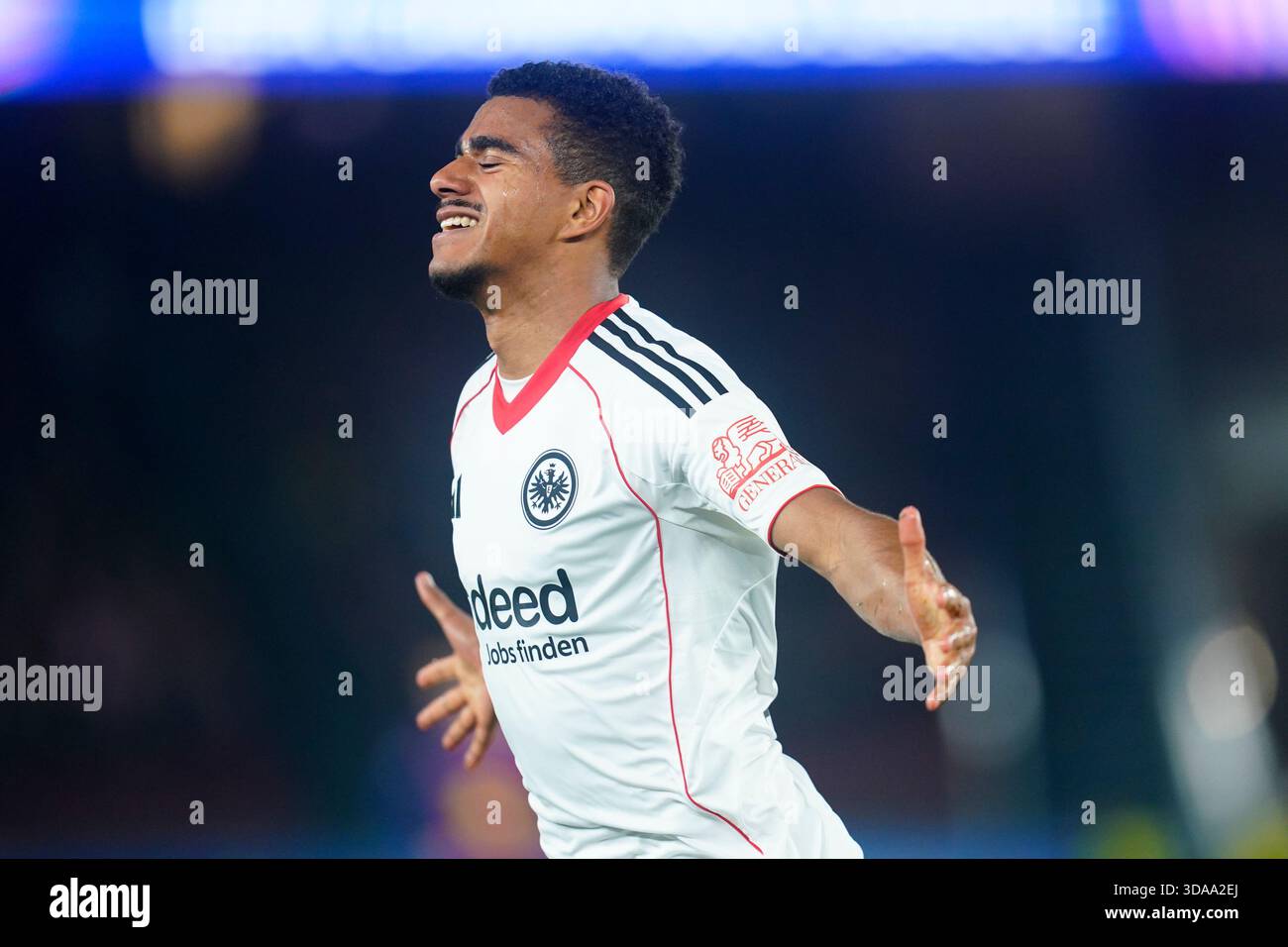 Ansgar Knauff of Eintracht Frankfurt celebrates the 0-1 during the UEFA ...