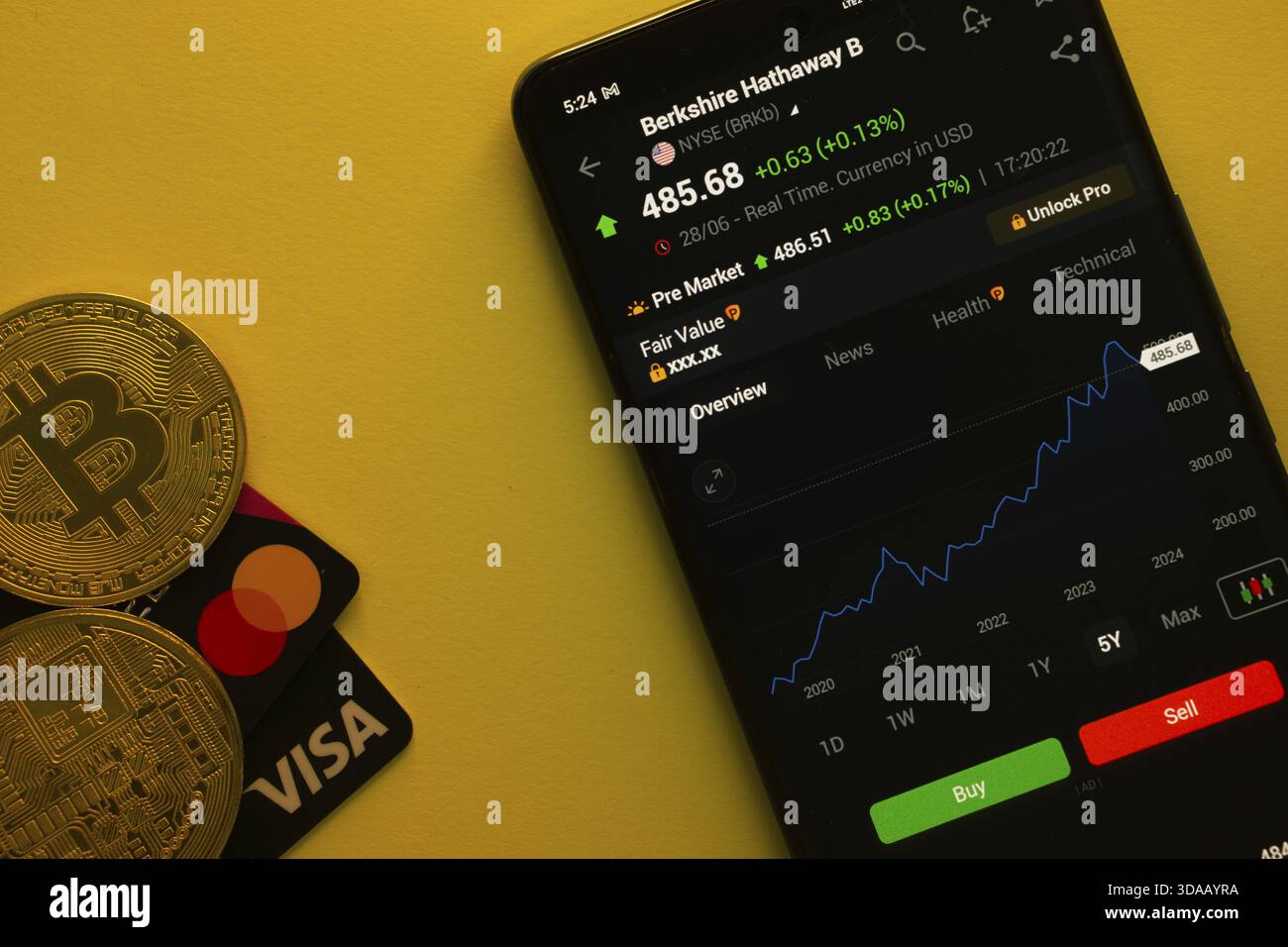 Stockbroker hi-res stock photography and images - Alamy