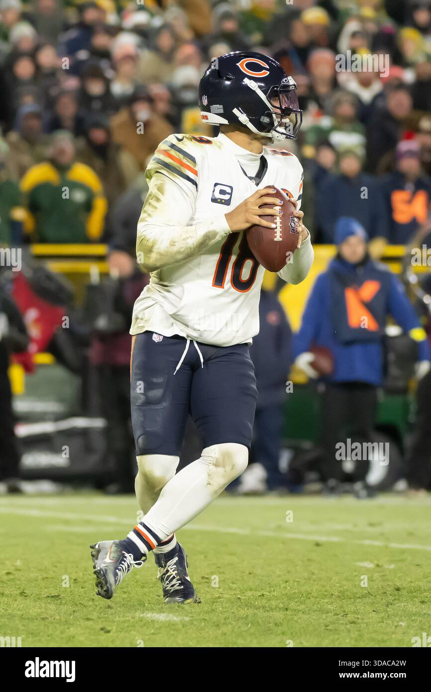Caleb williams bears packers hi-res stock photography and images - Alamy
