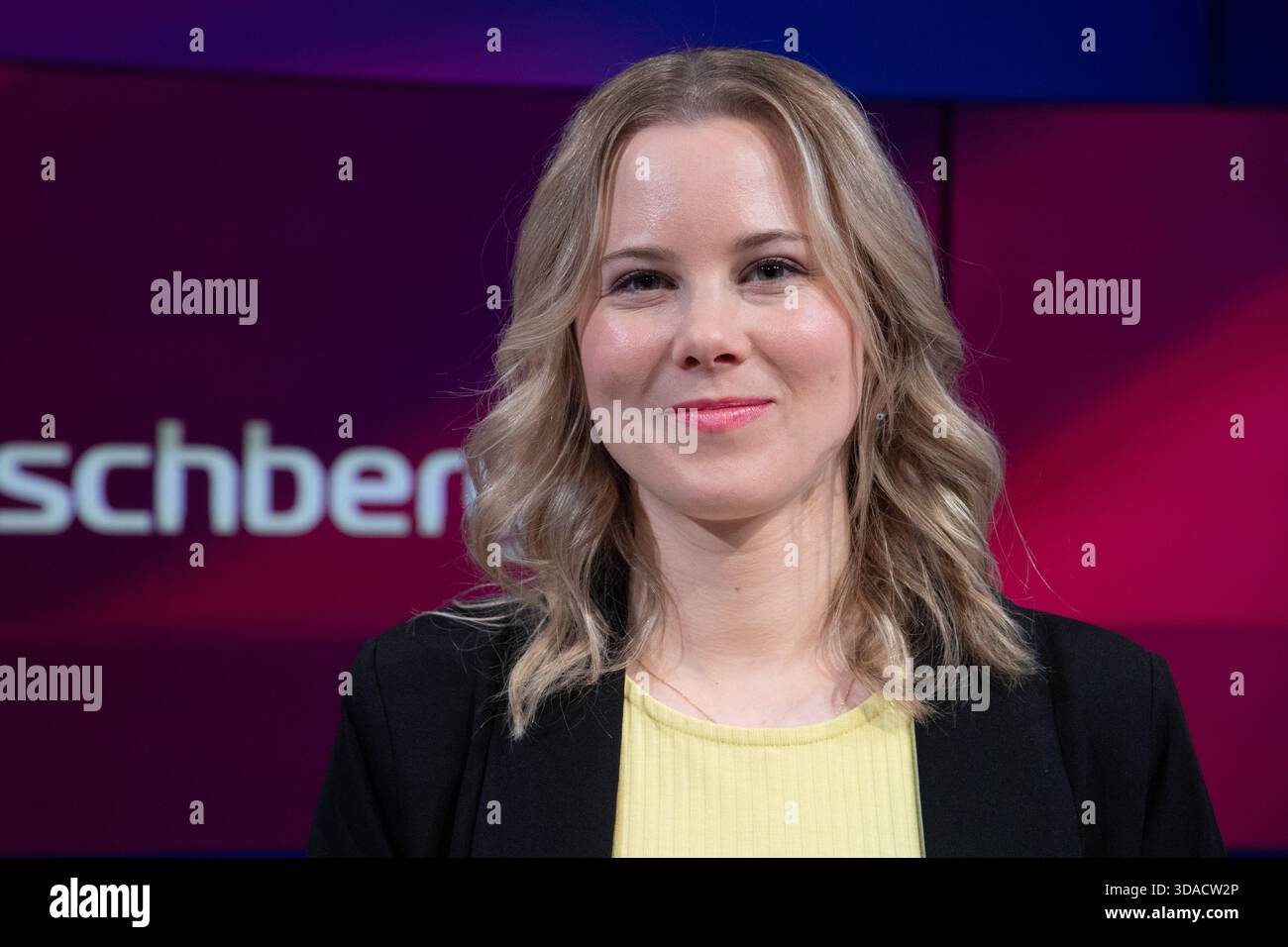 Director Ruhs Julia RUHS (journalist, presenter, Bavarian Broadcasting) Portrait ...