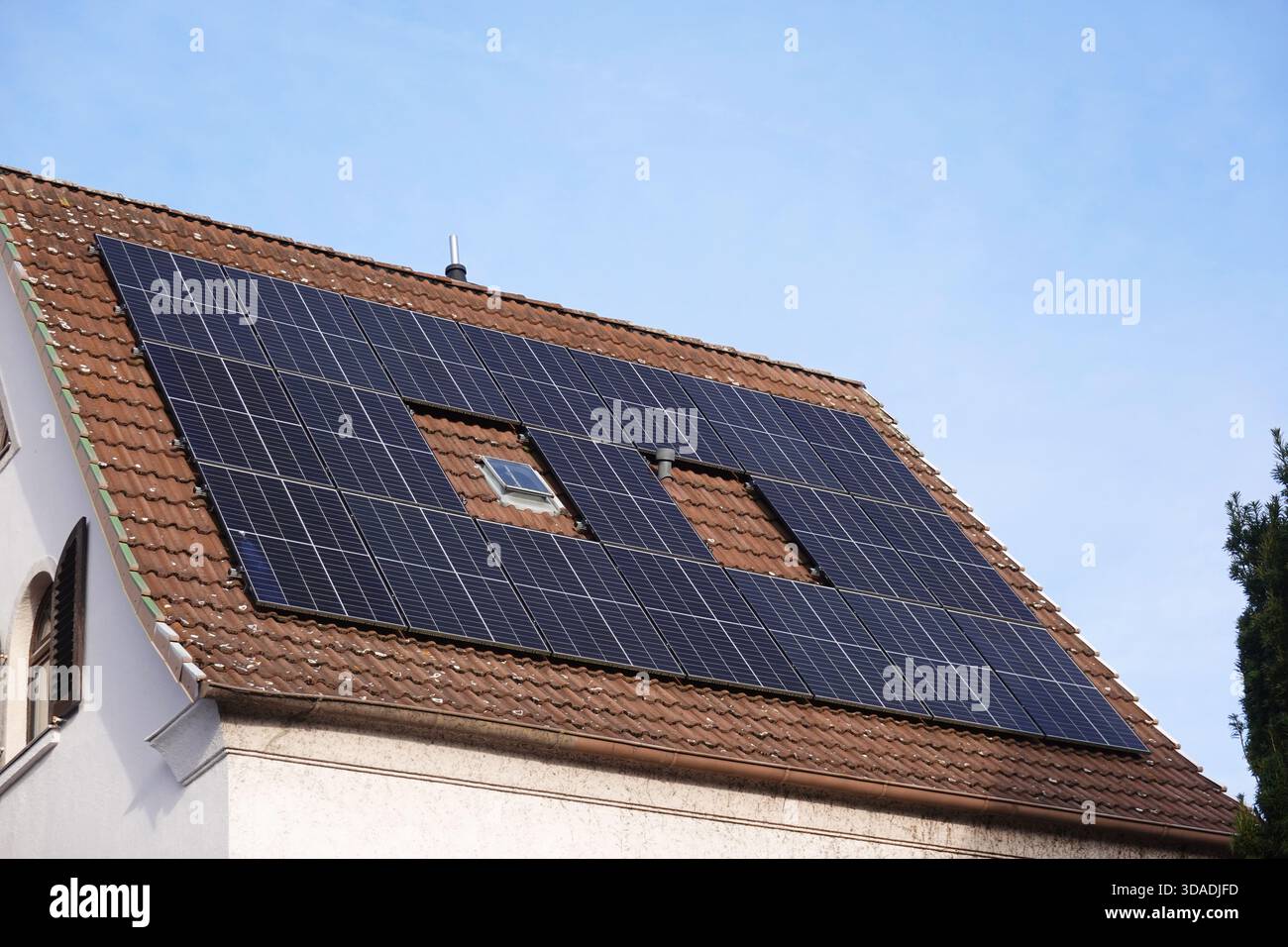 Solar panel array covers hi-res stock photography and images - Alamy