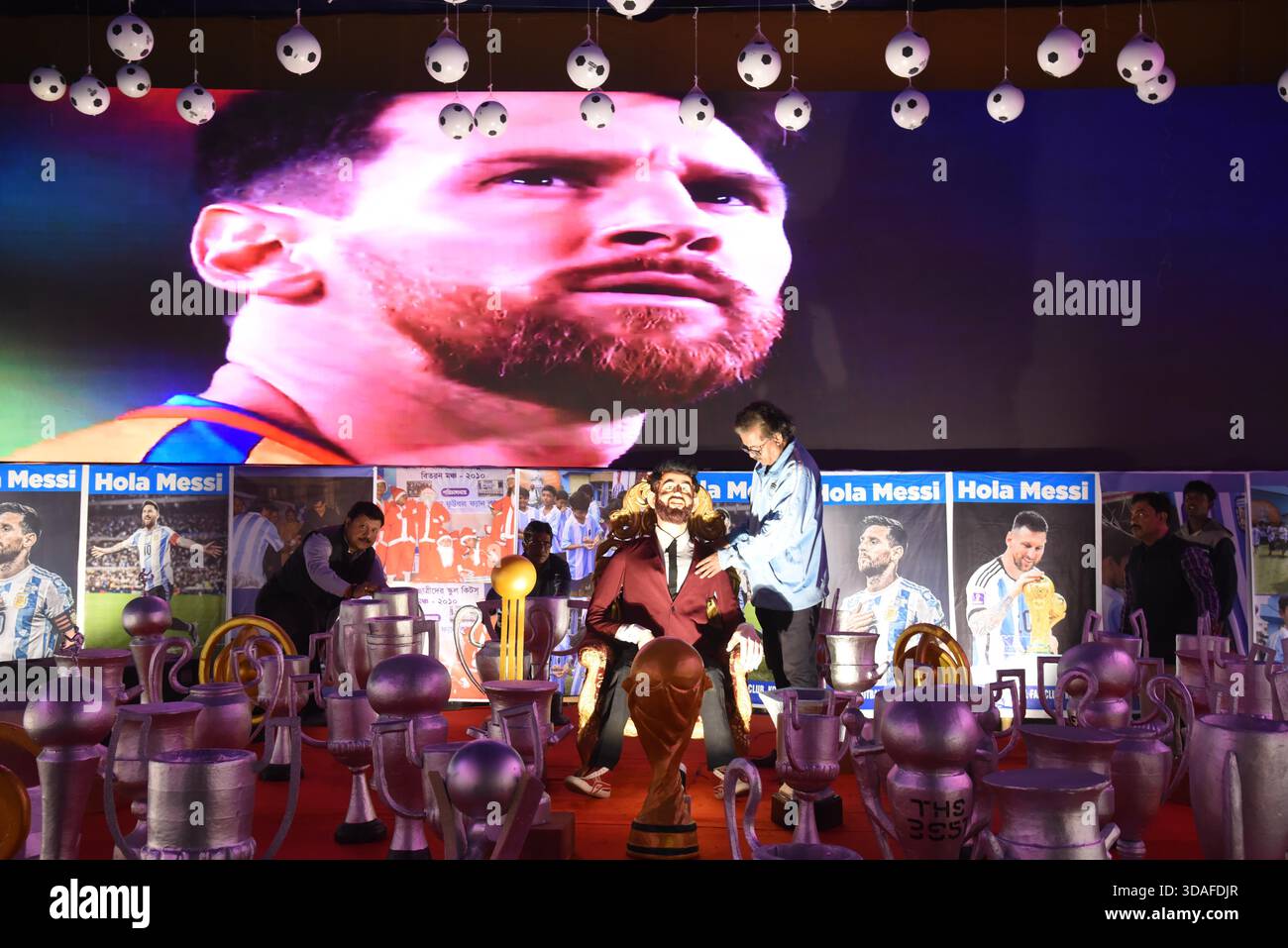 Messi Showcasing Welcome lionel messi hi-res stock photography and images - Alamy