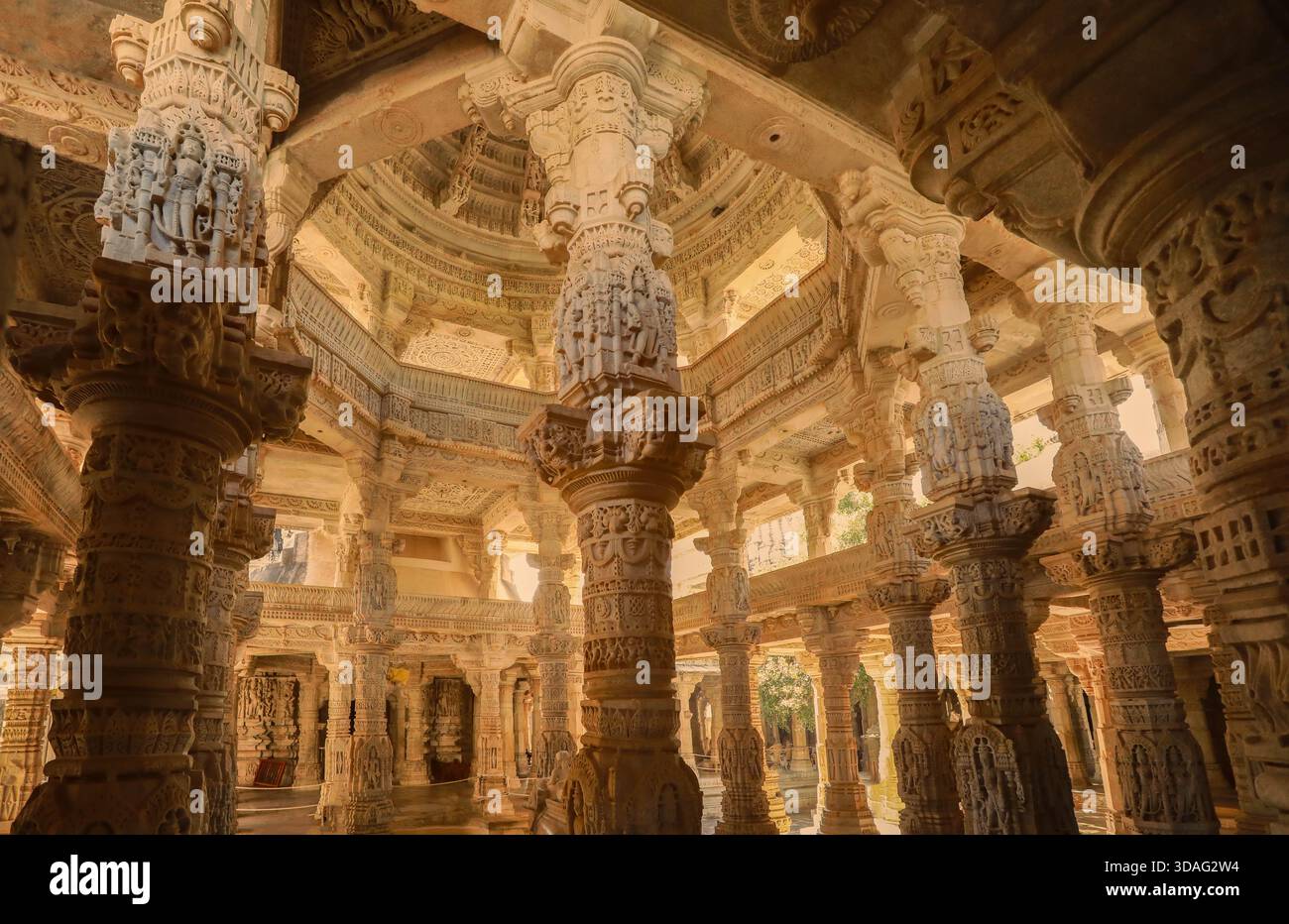 Bas-relief at columns at famous ancient Ranakpur Jain temple in ...