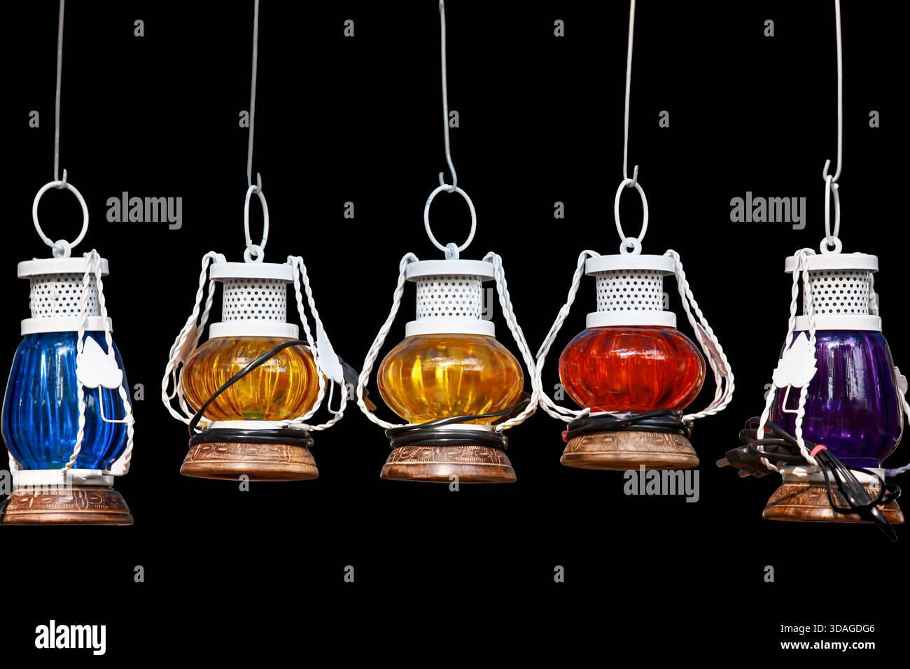 Old fashioned hanging lanterns hi-res stock photography and images - Alamy