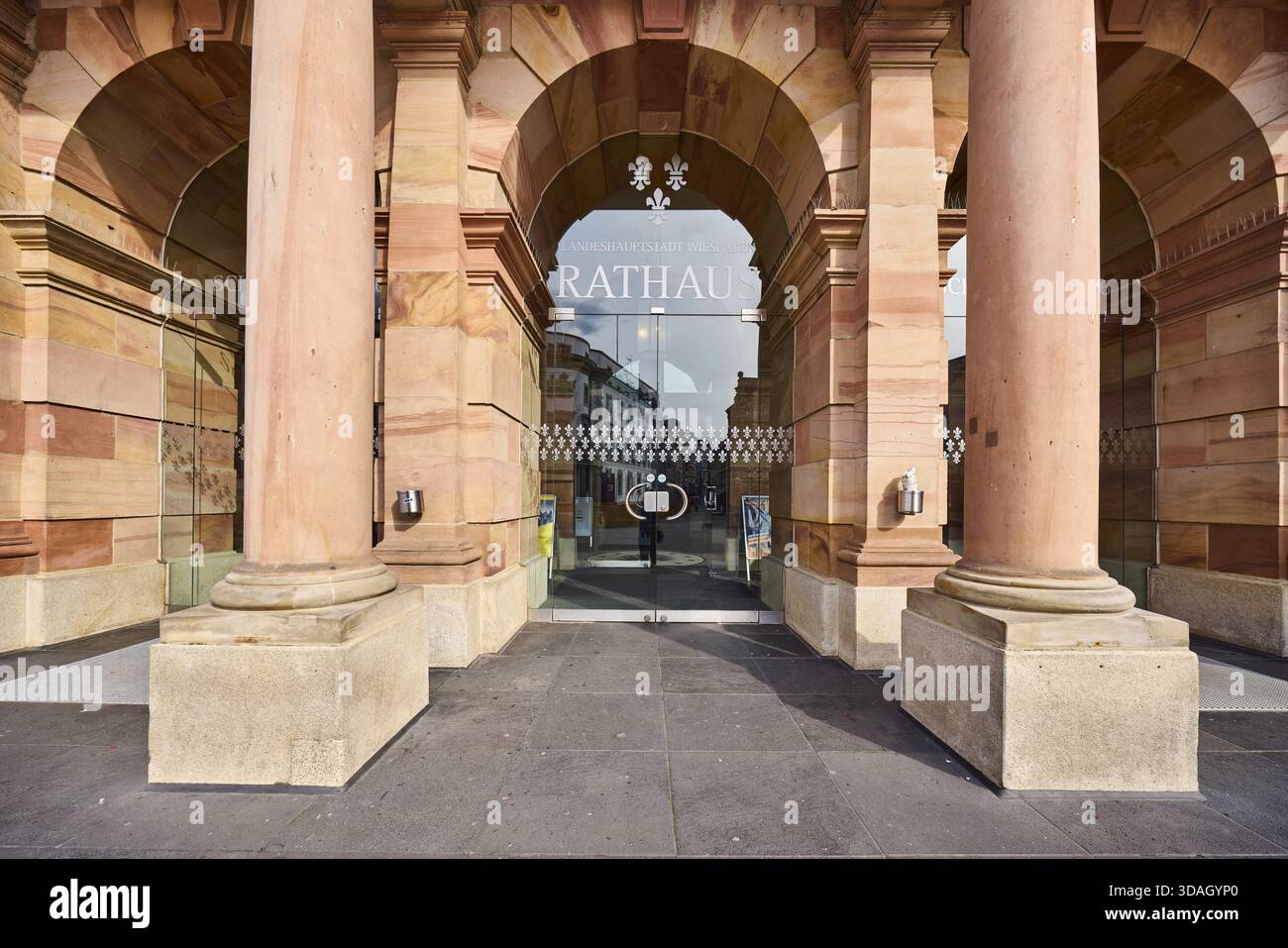 Neo Renaissance Column Town hall, entrance, door, round arches, columns, neo-Renaissance style ...