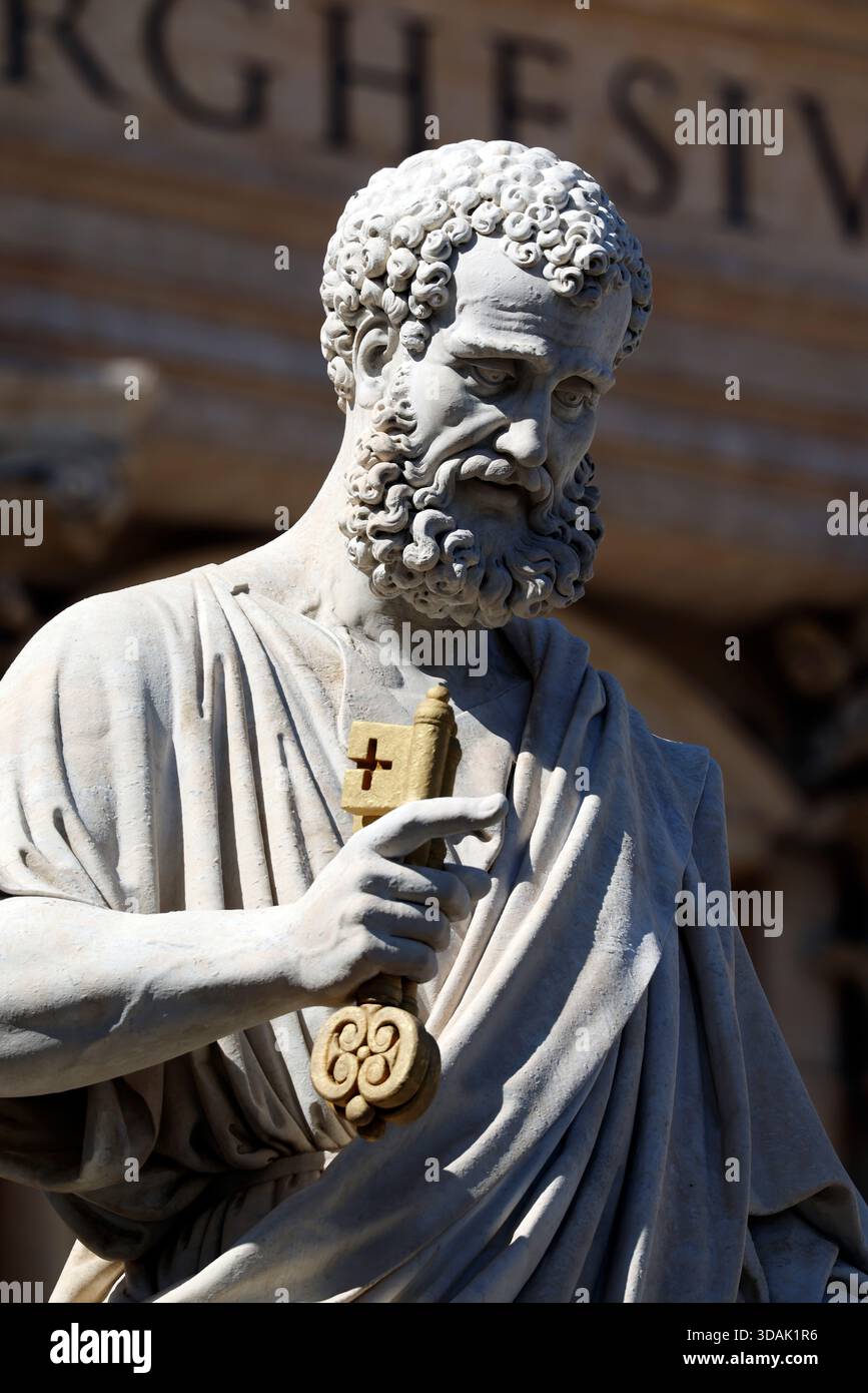 St. Peter’s Basilica. Saint Peter holding the keys of heaven Stock ...