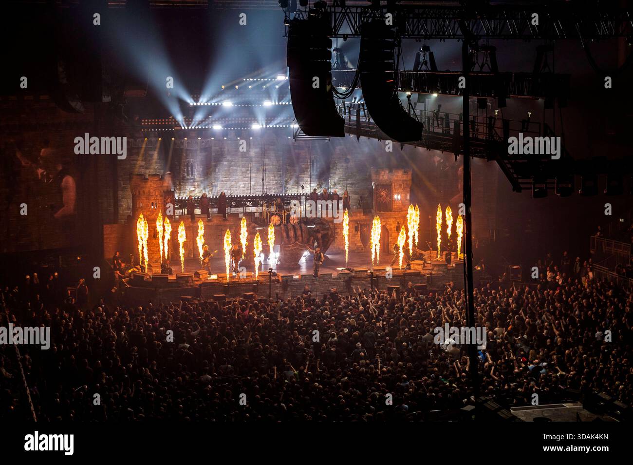 Sabaton Live Bei Einem Konzert Der The Legendary Tour In Der ZAG Arena sabaton-live-bei-einem-konzert-der-the-legendary-tour-in-der-zag-arena
