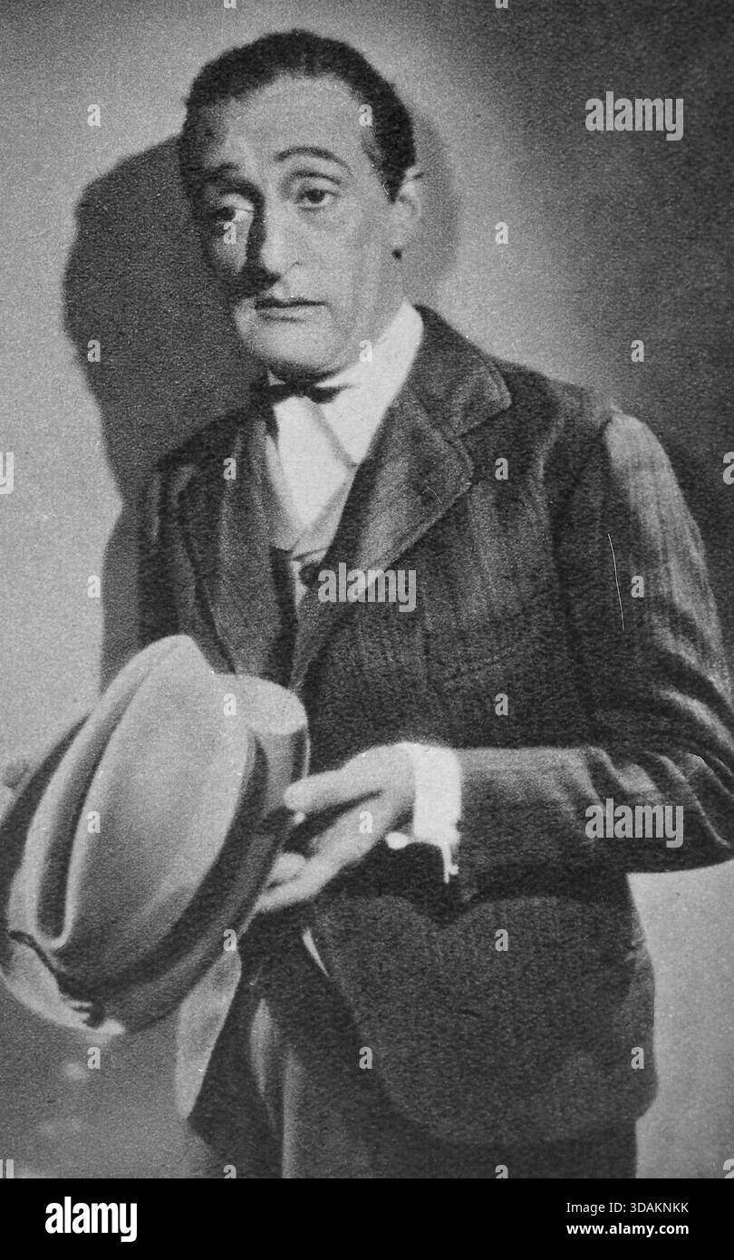 Italian actor and comedian Toto, Italy 1930s Stock Photo - Alamy
