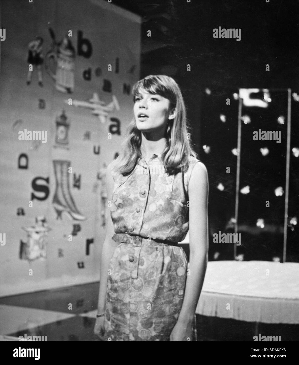Singer actress francoise hardy in hi-res stock photography and images - Alamy Singer actress francoise hardy in hi-res stock photography and images - Alamy