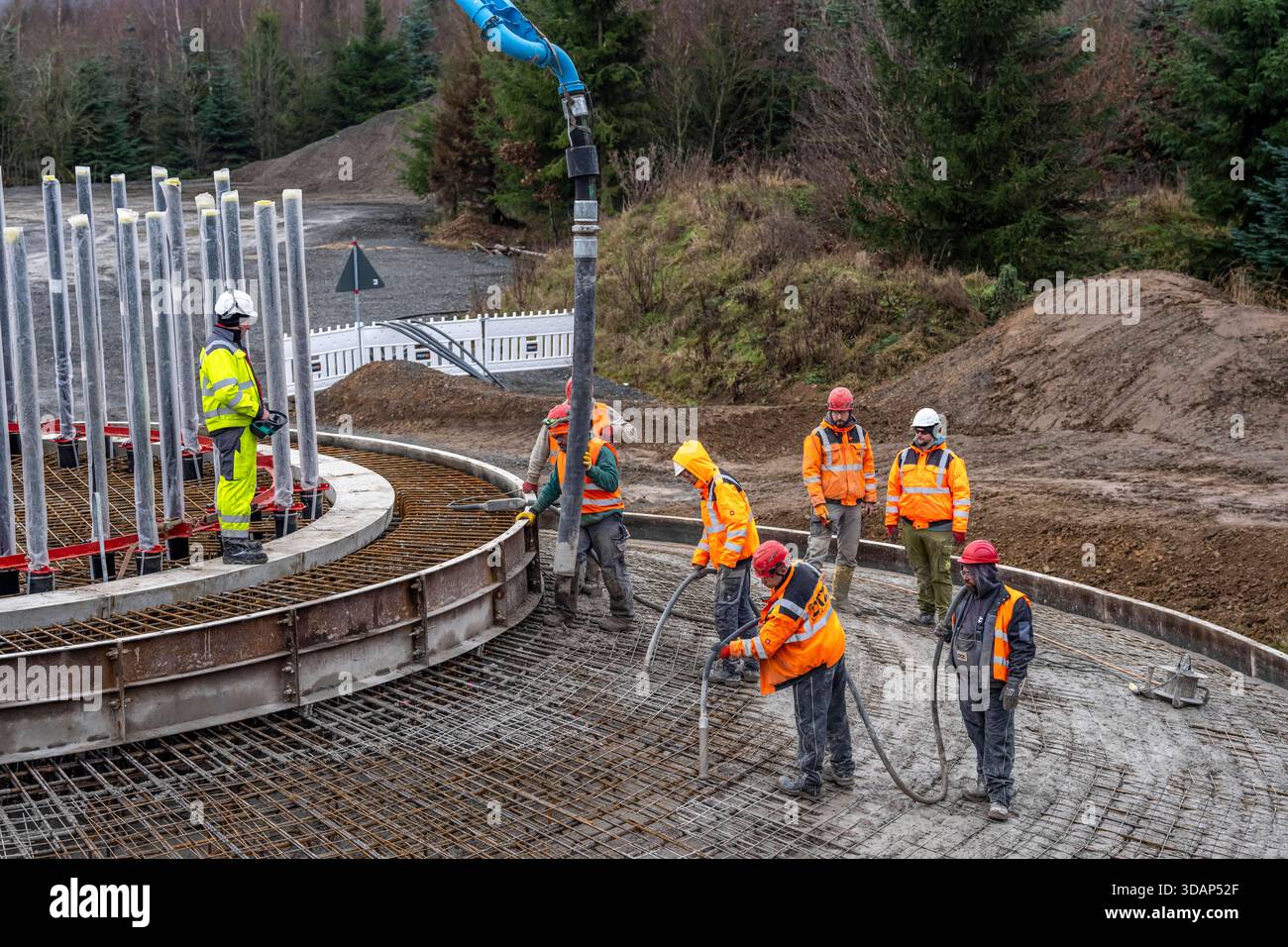 Betonage, betonieren des Fundament eines Windrad, über 7 Stunden lang ...