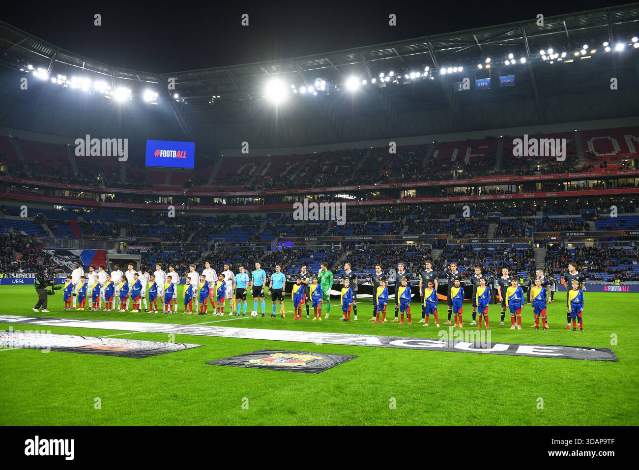 general-view-before-kickoff-during-the-uefa-europa-league-league-phase