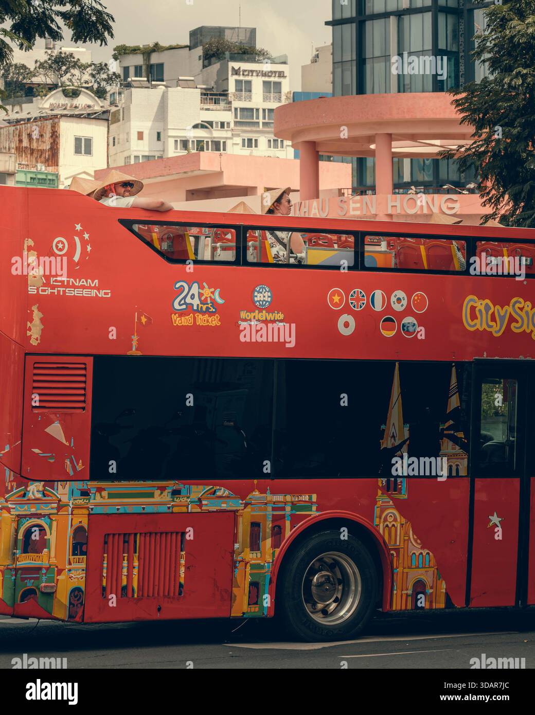 Ho chi minh city sightseeing double decker bus hi-res stock photography ...