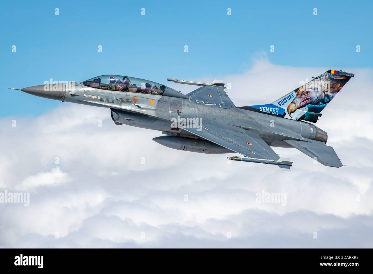 Belgian Air Force F-16BM Fighting Falcon registration FB-24 (6J-24 ...