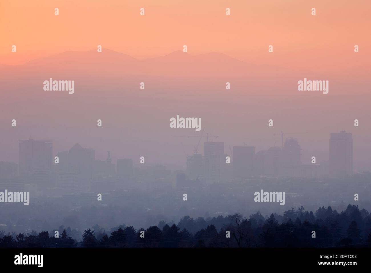 Slc Ut Inversion Inversion salt lake city hi-res stock photography and images - Alamy
