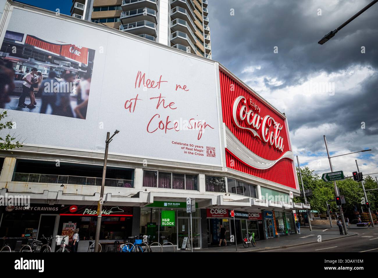 The iconic Kings Cross Coca‑Cola Sign, Kings Cross, Sydney, NSW ...