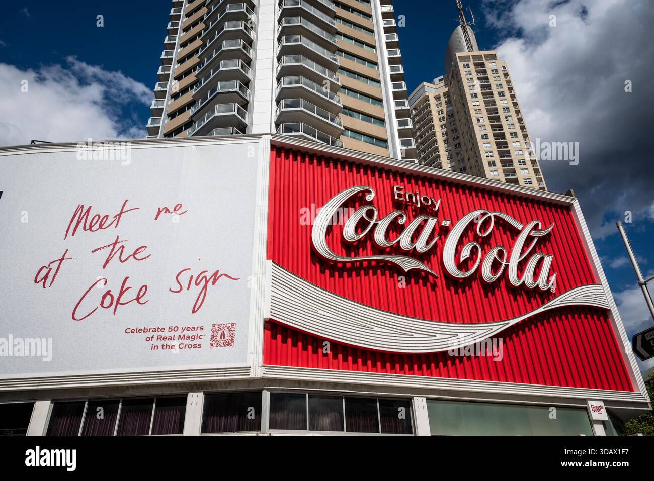 The iconic Kings Cross Coca‑Cola Sign, Kings Cross, Sydney, NSW ...