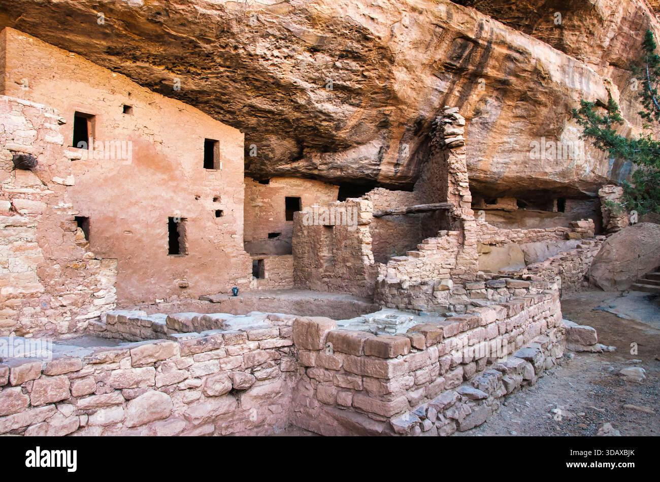 Anasazi cliff dwellings at Mesa Verde National Park near Cortez ...