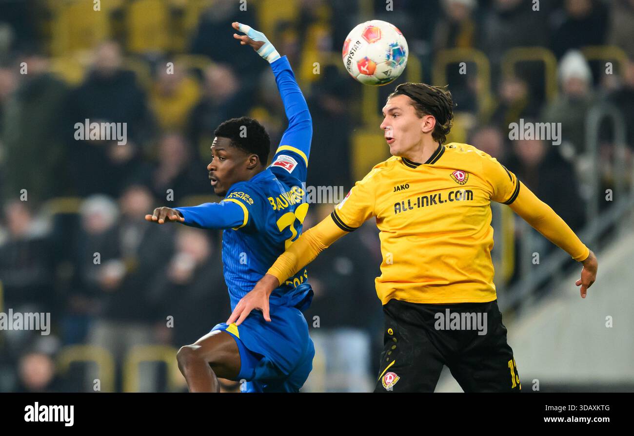 Dresden, Germany. 12th Dec, 2025. Soccer: Bundesliga 2, SG Dynamo ...