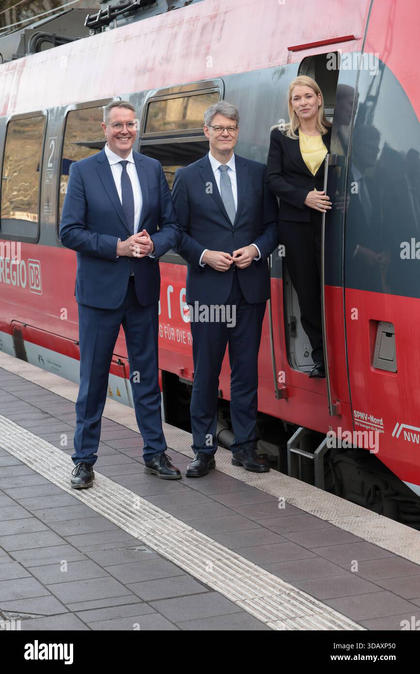 Alexander Schweitzer, Patrick Schnieder, Evelyn Palla bei der ...