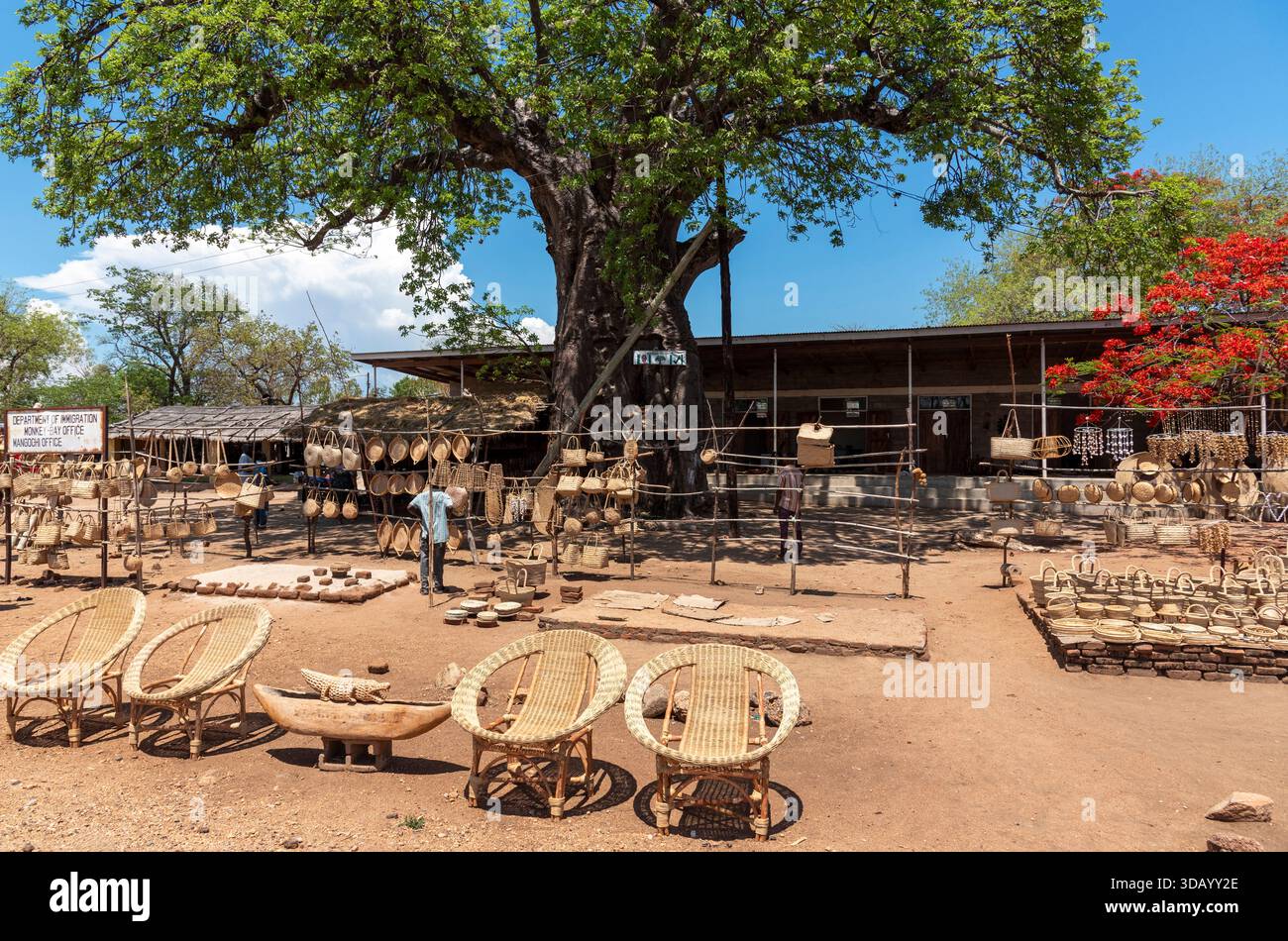 Mangoghi Monkey Island Malawi. 16.11.2025. Roadside selling handmade products for tourists in the Monkey Island region of southern Malawi Africa. - Stock Image