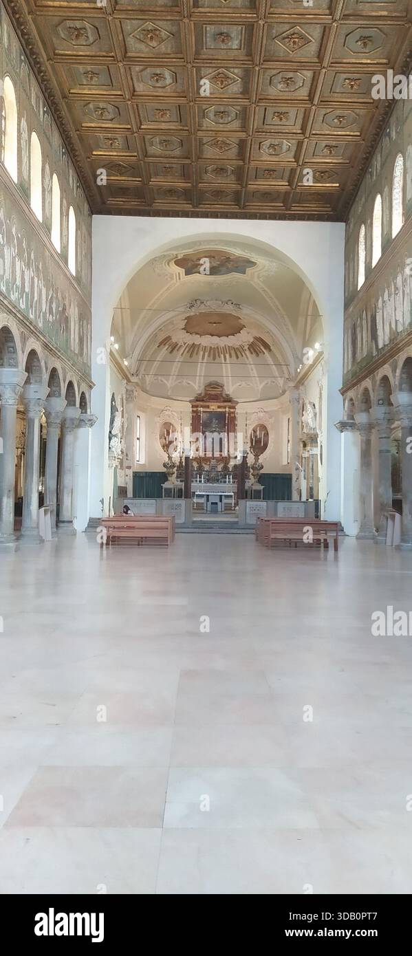 Interior of the Basilica of Sant'Apollinare Nuovo - Stock Image