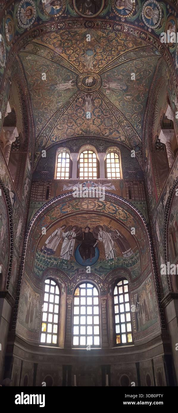 Interior of the Basilica of San Vitale - Stock Image