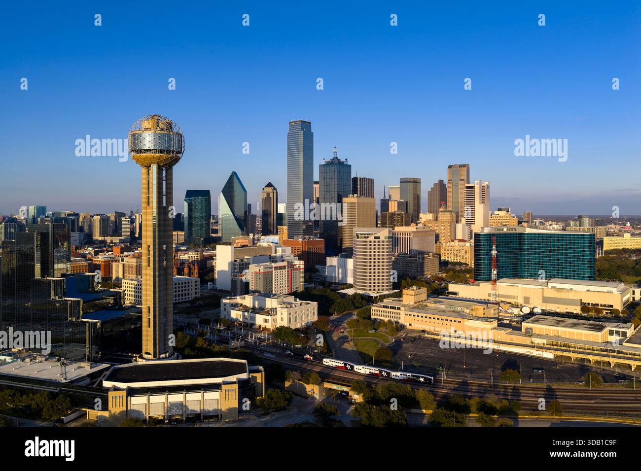 Aerial view dallas airport texas hi-res stock photography and images ...