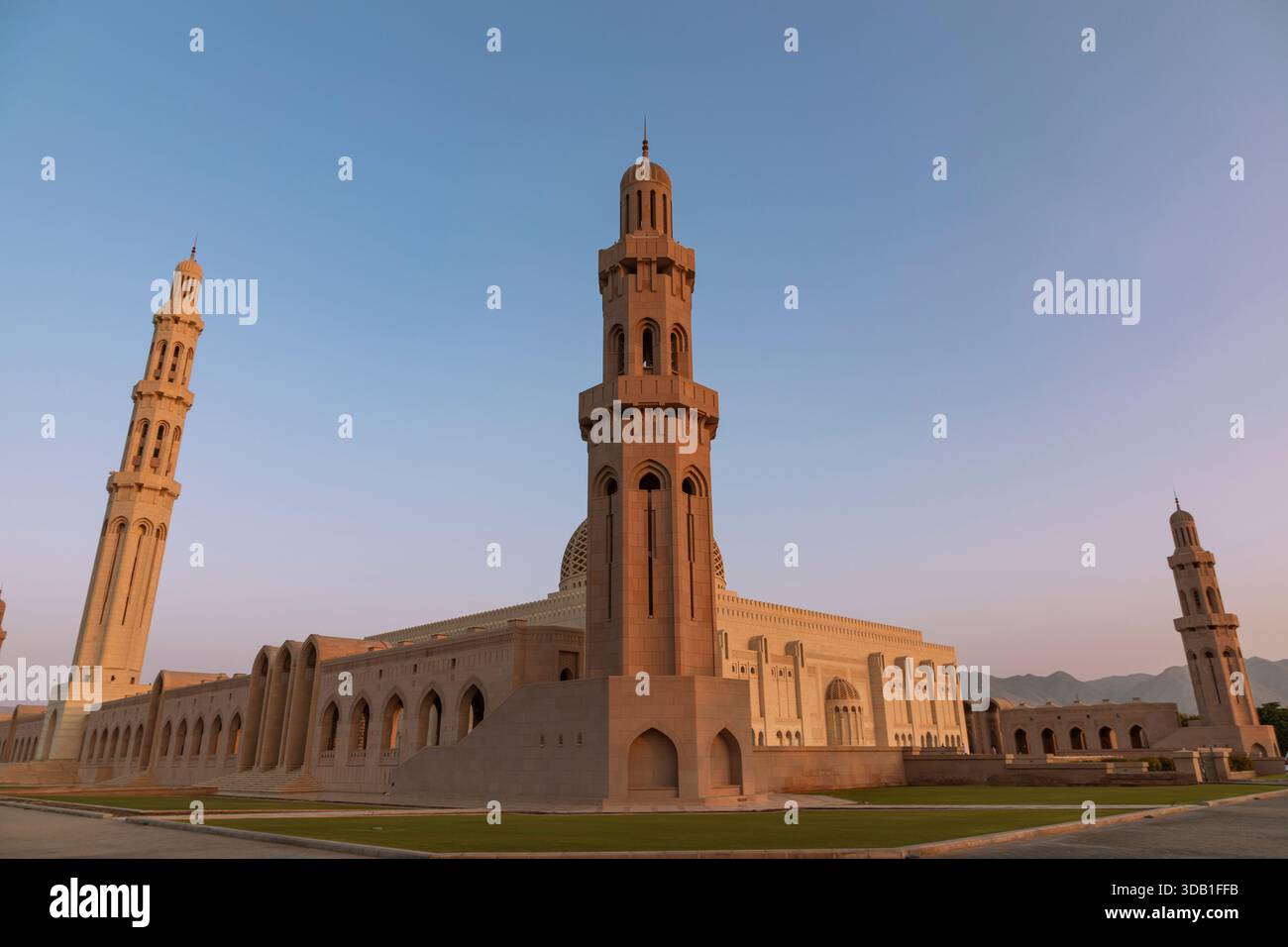 Beautiful view of Sultan Qaboos Grand Mosque in Muscat, one of Oman’s ...