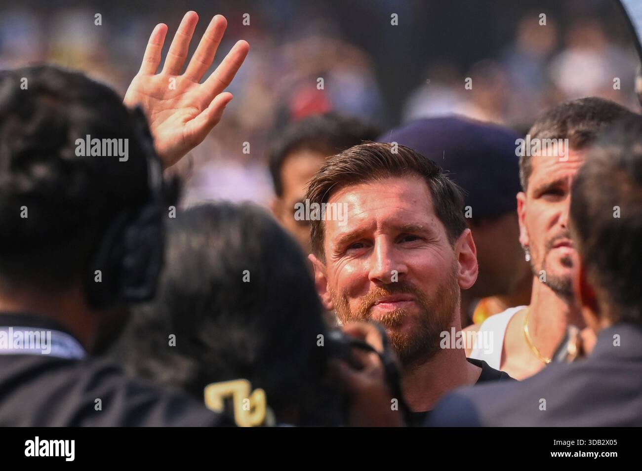 Lionel messi upset hi-res stock photography and images - Alamy
