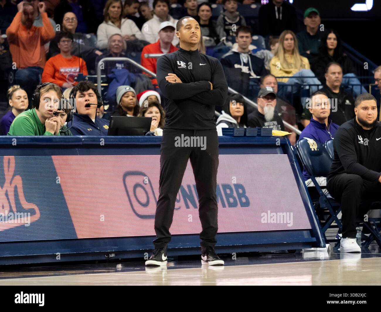 SOUTH BEND, IN - DECEMBER 13: Evansville Purple Aces head coach David ...