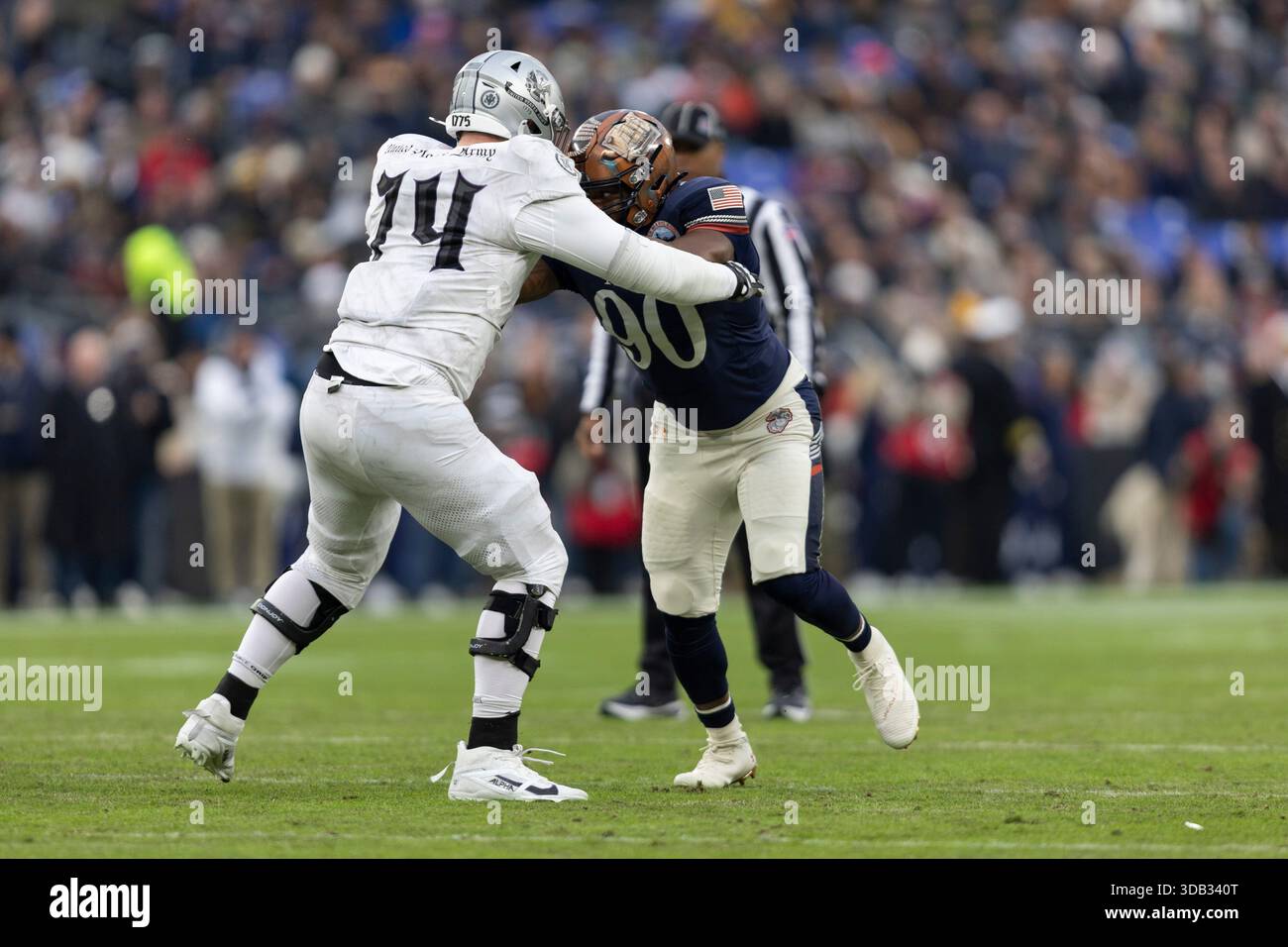 BALTIMORE, MD - DECEMBER 13: Army West Point Black Knights offensive ...