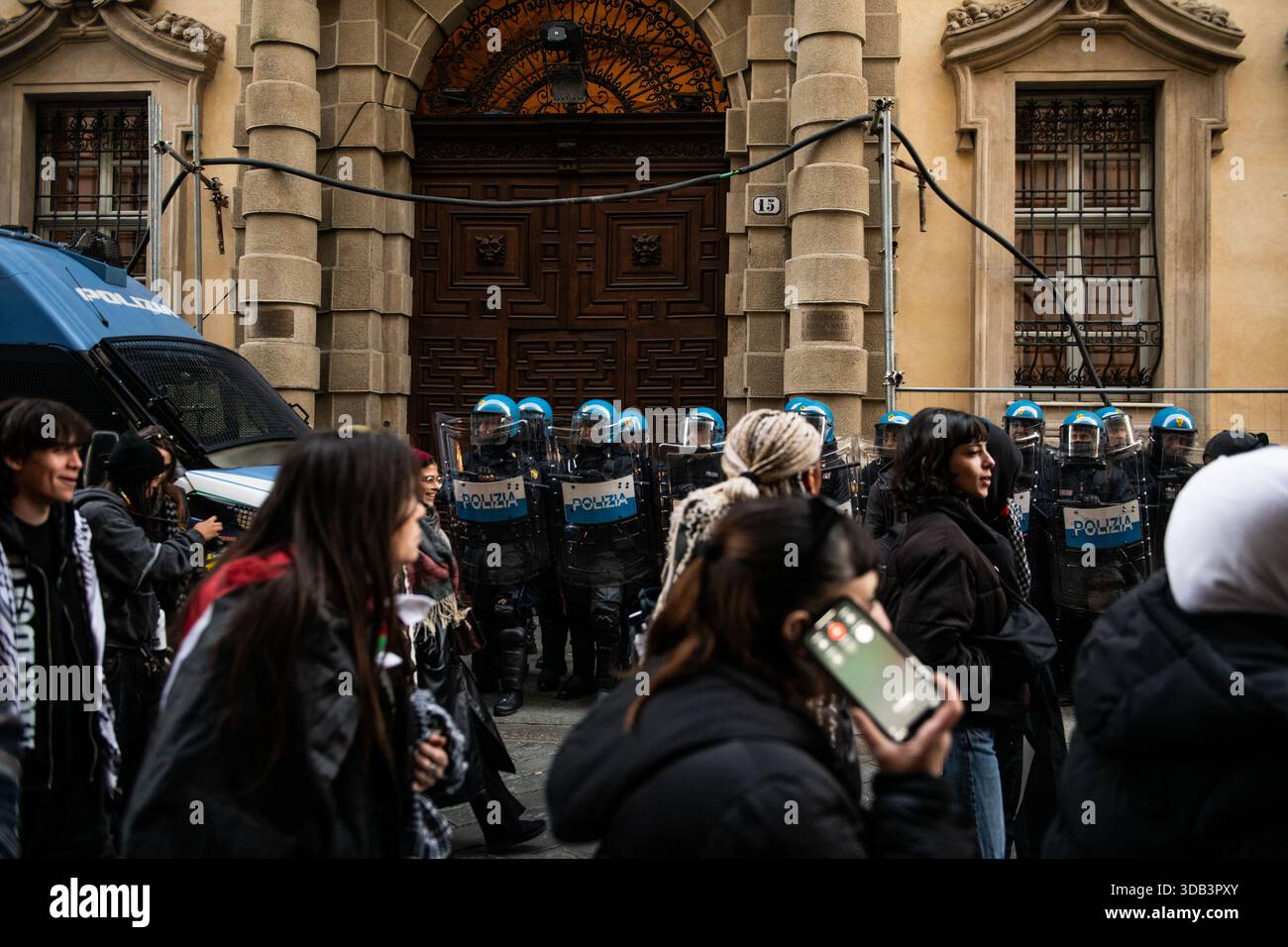 Turin Riots December 13, 2025, Turin, Abruzzo, Italy: Regional protest in Turin to ...