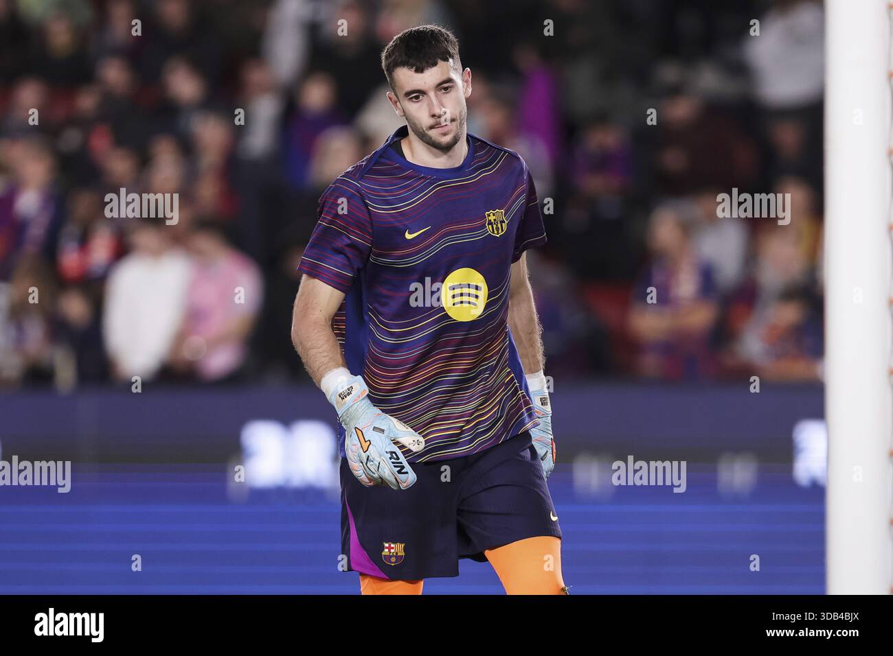 Joan Garcia of FC Barcelona warms up during the Spanish 