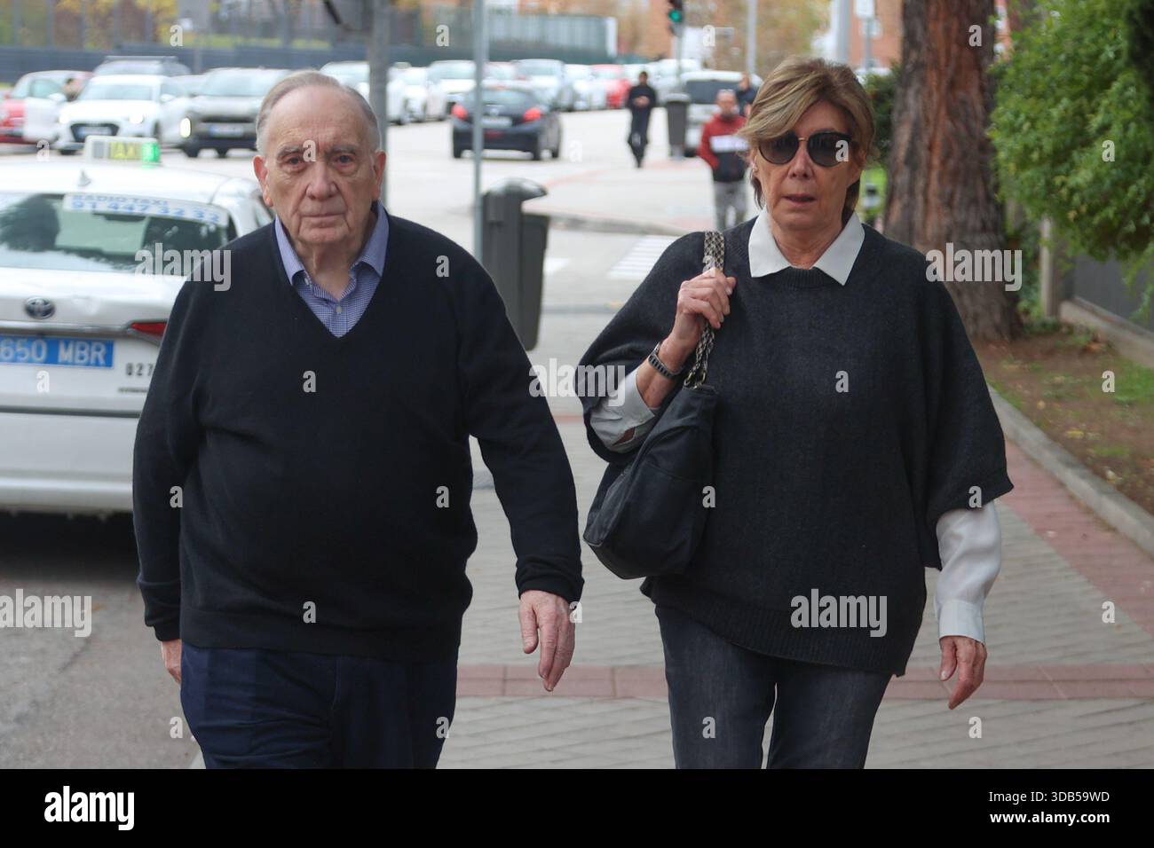 Goodbye Fernando Fernando Mendez Leite and Fiorella Faltoyano at the M30 morgue to say ...