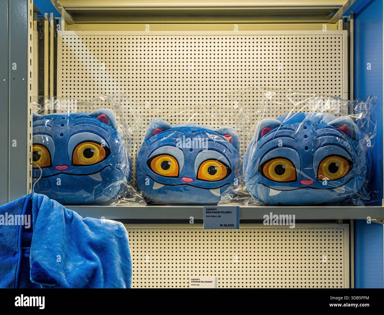 K pop collection hi-res stock photography and images - Alamy
