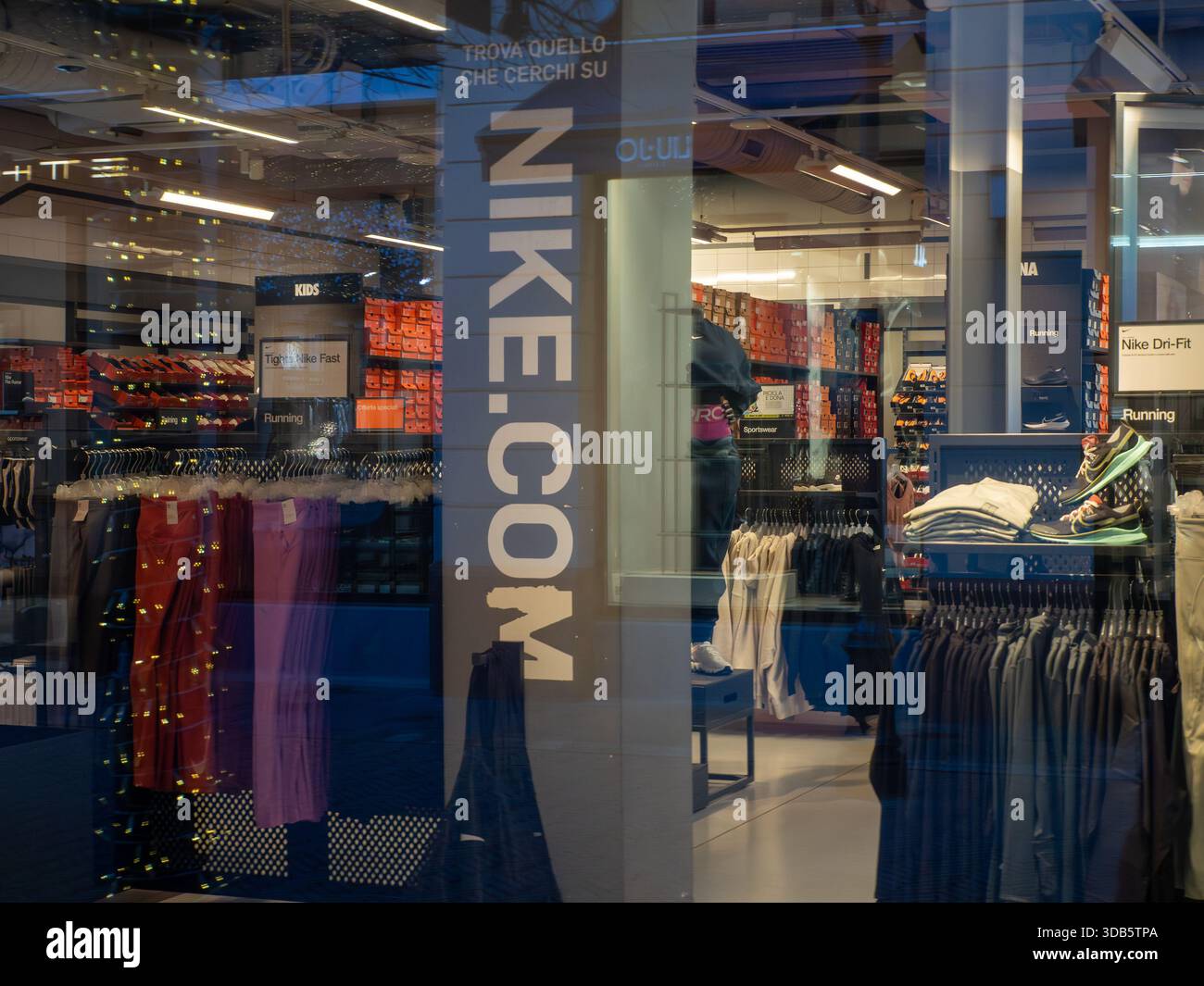 nike store swindon outlet