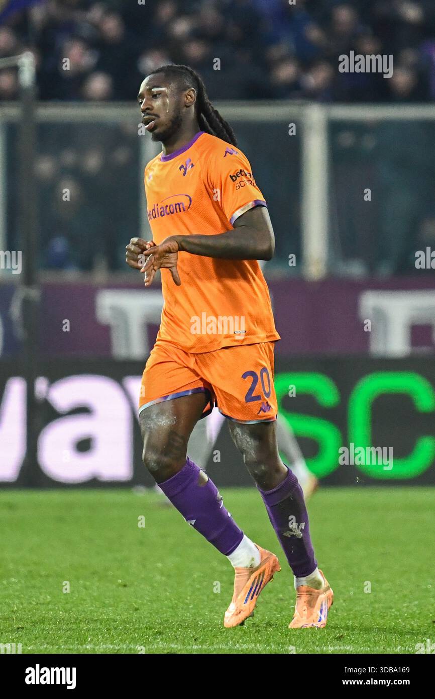 Florence, Italy. 14th Dec, 2025. Bioty Moise Kean (Fiorentina) during ACF  Fiorentina vs Hellas Verona FC,, image size:866x1390