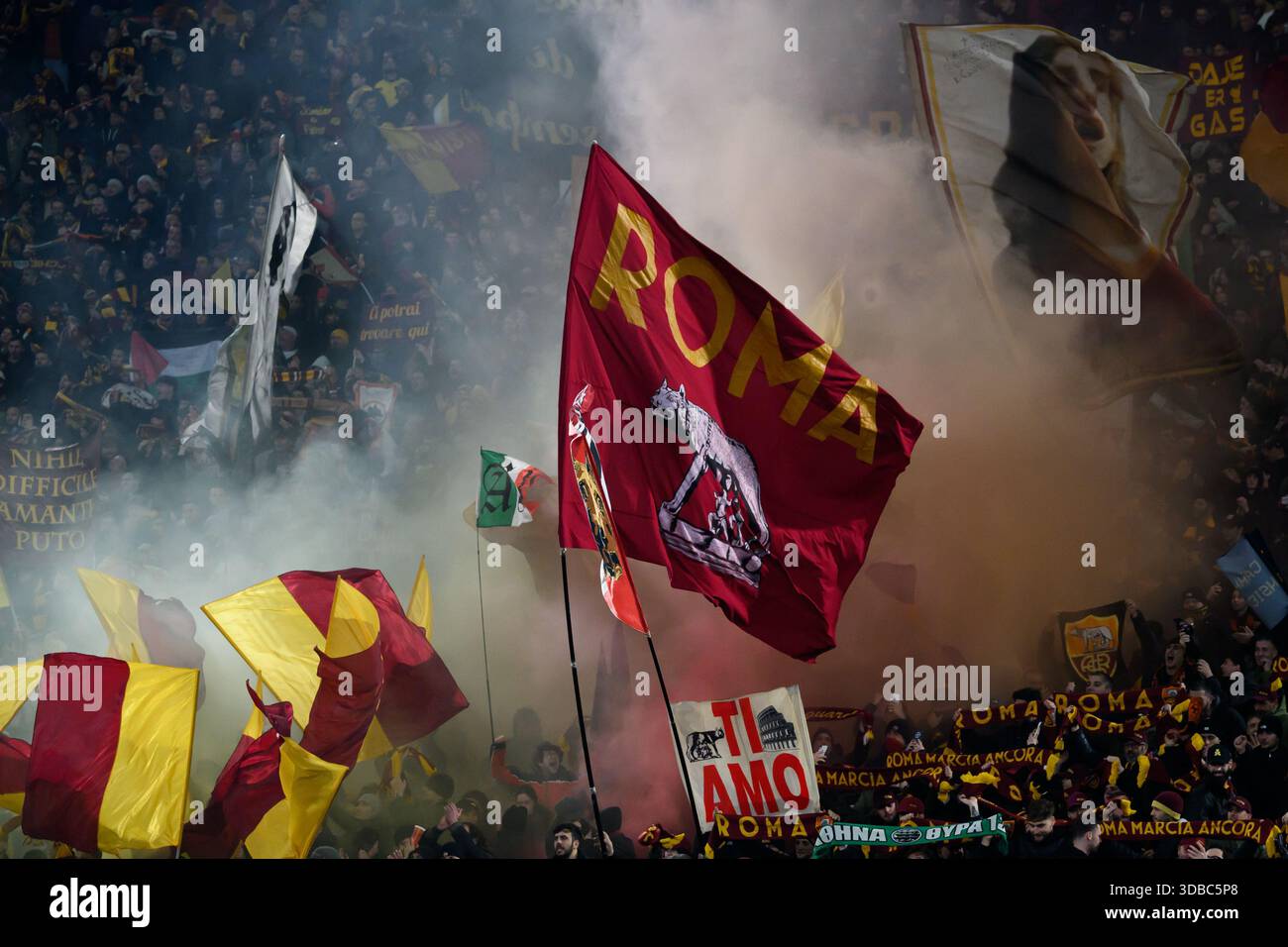 AS Roma fans cheer on during the Serie A 2025/2026 football match ...