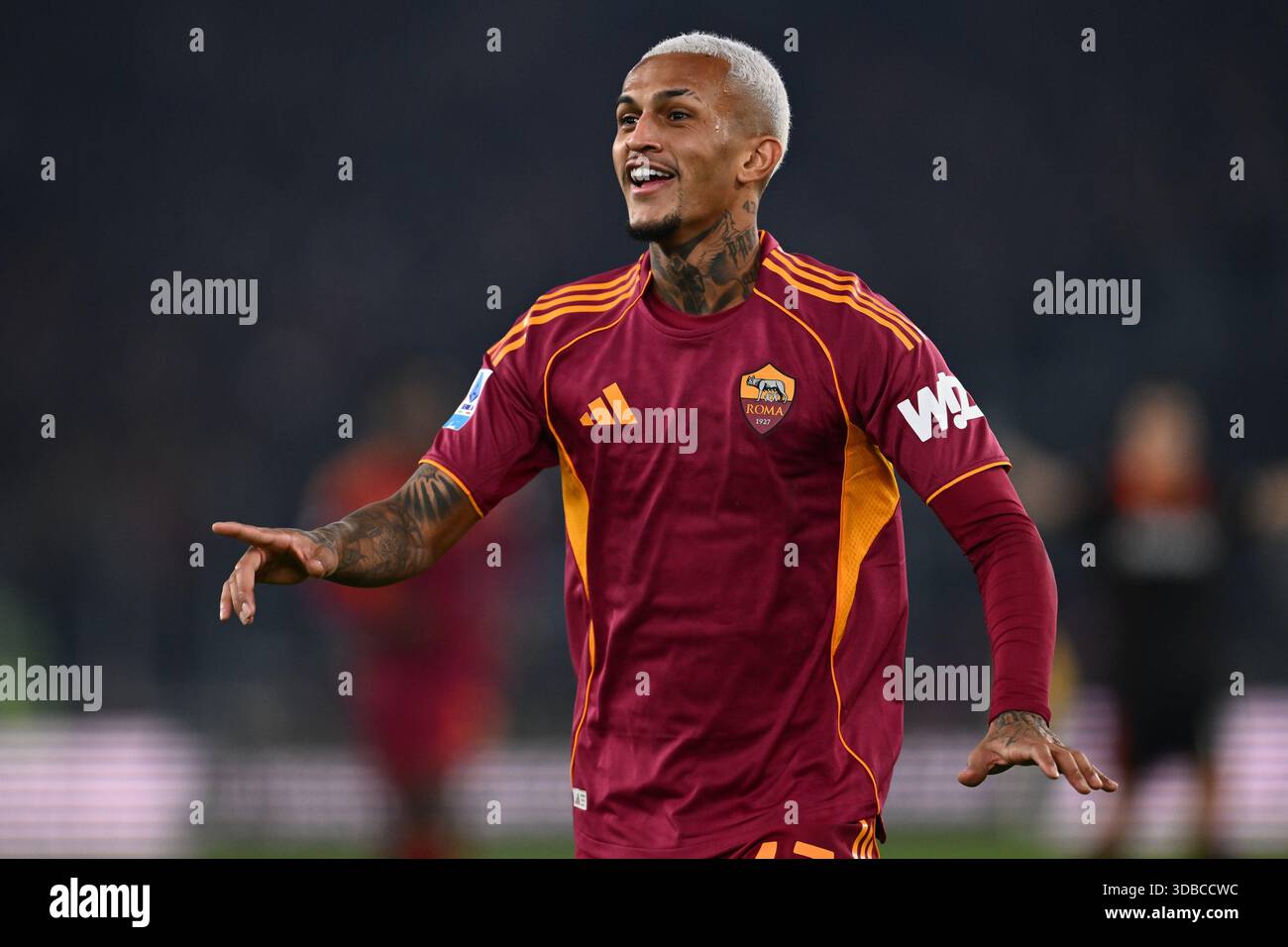 Wesley of A.S. Roma celebrates after scoring the goal of 1-0 during the ...