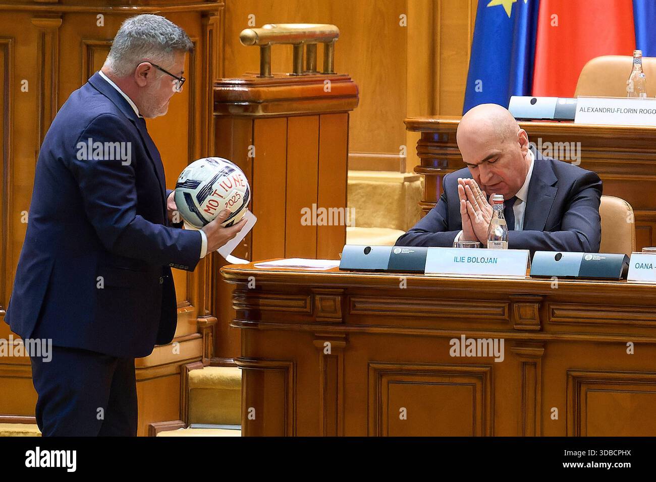 No-Confidence Motion Against Romanian Government, Bucharest, Romania ...